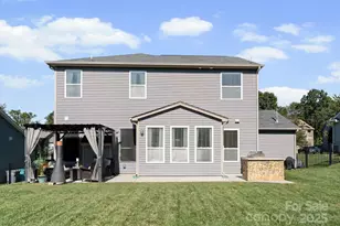 2021 Wade Hampton Cir, Belmont, NC 28012 - Photo 30