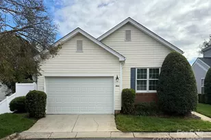 8663 Meadowmont View Dr, Charlotte, NC 28269 - Photo 2