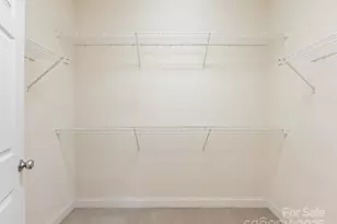 1000 E Woodlawn Rd, Charlotte, NC 28209 - Photo 22