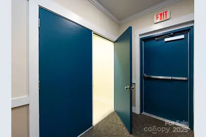 1000 E Woodlawn Road #216, Charlotte, NC 28209 - Photo 30