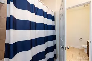 1000 E Woodlawn Rd, Charlotte, NC 28209 - Photo 26