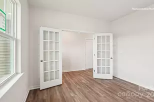 3727 Coleman Dr, Charlotte, NC 28215 - Photo 4