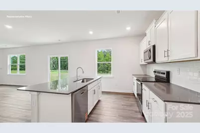 3727 Coleman Drive, Charlotte, NC 28215 - Photo 8