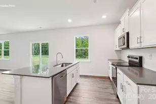 3727 Coleman Dr, Charlotte, NC 28215 - Photo 8