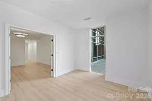 435 S Tryon St, Charlotte, NC 28202 - Photo 18