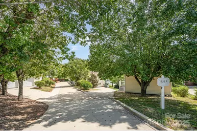 17333 Saranita Lane, Charlotte, NC 28278 - Photo 32