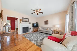 19 Heron Cove Loop, Hickory, NC 28601 - Photo 6