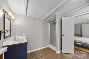 729 Don Felmet Rd, Marshall, NC 28753 - Photo 14