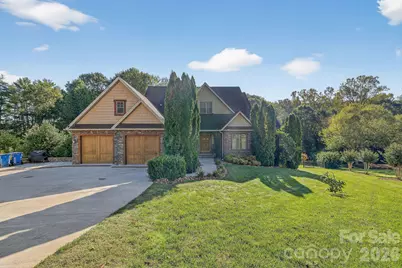 2849 Snead Court NE, Conover, NC 28613 - Photo 2