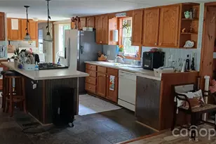 4230 Chimney Rock Rd, Hendersonville, NC 28792 - Photo 10