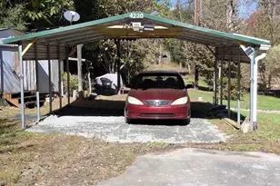 4230 Chimney Rock Rd, Hendersonville, NC 28792 - Photo 20