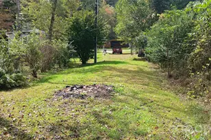 4230 Chimney Rock Rd, Hendersonville, NC 28792 - Photo 26