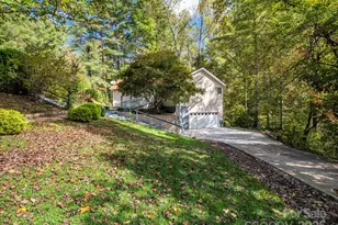 204 Pine Berry Cir, Hendersonville, NC 28739 - Photo 30