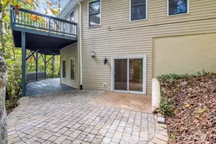 204 Pine Berry Cir, Hendersonville, NC 28739 - Photo 26