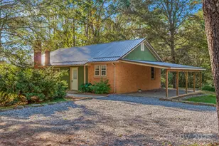 14 Luckenbach Dr, Fairview, NC 28730 - Photo 1