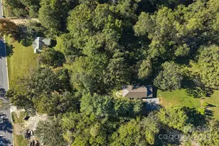 14 Luckenbach Dr, Fairview, NC 28730 - Photo 20