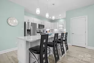 4850 Woodwinds Dr NE, Hickory, NC 28601 - Photo 8