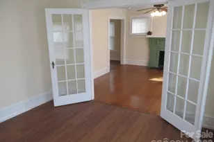 1109 E Main St, Maiden, NC 28650 - Photo 16