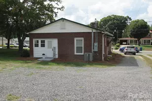 1109 E Main St, Maiden, NC 28650 - Photo 20