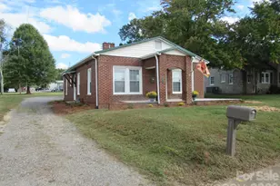 1109 E Main St, Maiden, NC 28650 - Photo 2