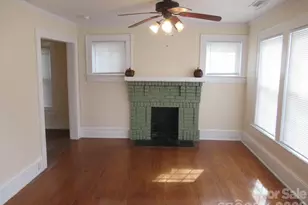 1109 E Main St, Maiden, NC 28650 - Photo 4