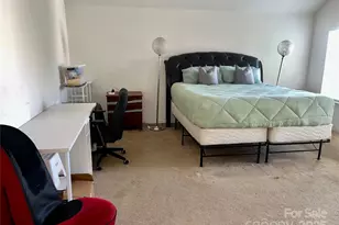 5502 Freestone Dr, Charlotte, NC 28216 - Photo 14