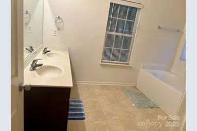 5502 Freestone Drive, Charlotte, NC 28216 - Photo 18