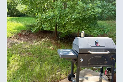 5502 Freestone Drive, Charlotte, NC 28216 - Photo 4