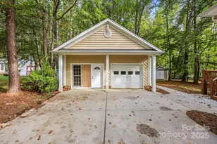 6217 Randy Dr, Charlotte, NC 28215 - Photo 12