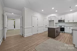 6217 Randy Dr, Charlotte, NC 28215 - Photo 32