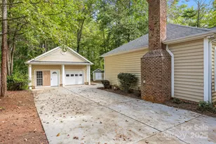 6217 Randy Dr, Charlotte, NC 28215 - Photo 26