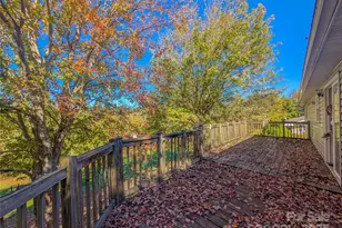 117 River Look Dr, Burnsville, NC 28714 - Photo 20
