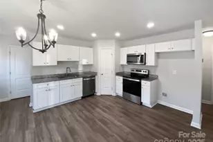 8 Meadowview Ave SW, Concord, NC 28027 - Photo 6