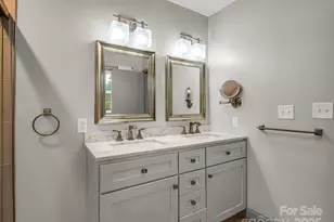 2115 N Stoney View Ct, Hendersonville, NC 28792 - Photo 28