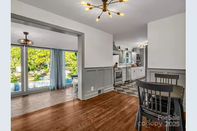 2115 N Stoney View Court, Hendersonville, NC 28792 - Photo 18