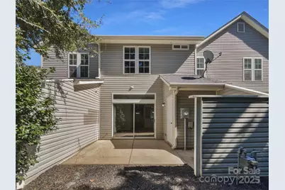 9065 Cinnabay Drive, Charlotte, NC 28216 - Photo 8