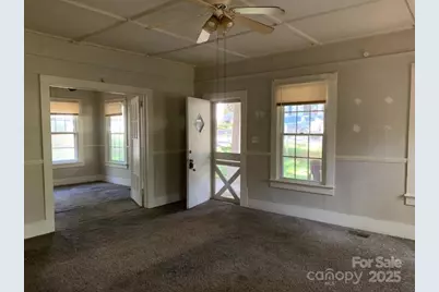 405 S Yates Street, Gastonia, NC 28052 - Photo 6