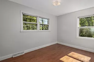 260 Old Haw Creek Rd, Asheville, NC 28805 - Photo 8