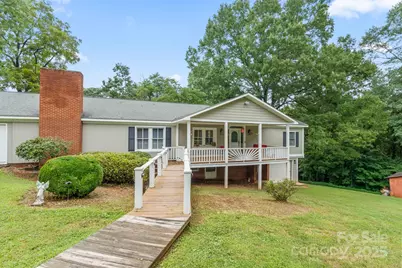 156 Brooks Street, Troutman, NC 28166 - Photo 6