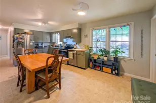 710 Three Quarter Creek Rd, Burnsville, NC 28714 - Photo 8