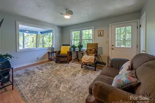 710 Three Quarter Creek Rd, Burnsville, NC 28714 - Photo 10