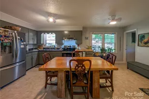 710 Three Quarter Creek Rd, Burnsville, NC 28714 - Photo 14