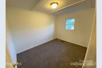 517 W Henry Street, Belmont, NC 28012 - Photo 6
