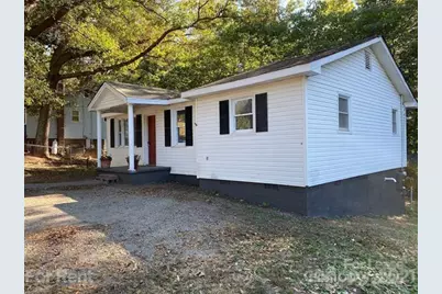 517 W Henry Street, Belmont, NC 28012 - Photo 1