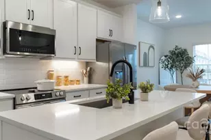 705 Yellowstone Dr, Charlotte, NC 28208 - Photo 18