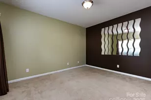 1822 Charbray Ln, Charlotte, NC 28213 - Photo 8