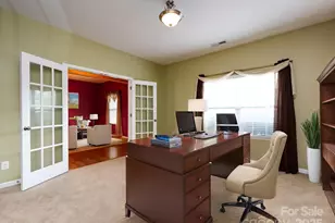 1822 Charbray Ln, Charlotte, NC 28213 - Photo 6