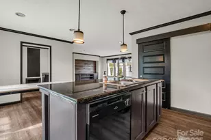 4 N Frederick Ln, Hendersonville, NC 28792 - Photo 14