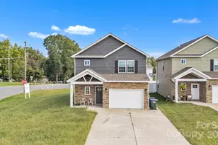 2510 Snow Creek Rd NE, Hickory, NC 28601 - Photo 2