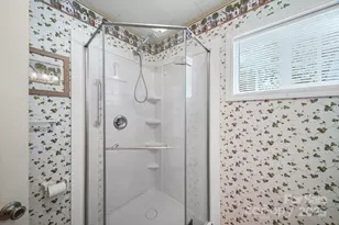 210 Smith St, Clover, SC 29710 - Photo 8